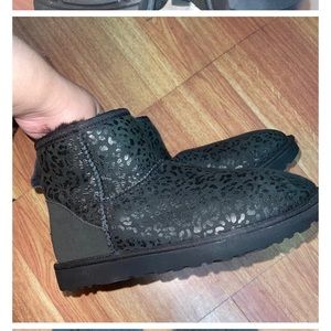 UGG Black Patterned Winter Boots